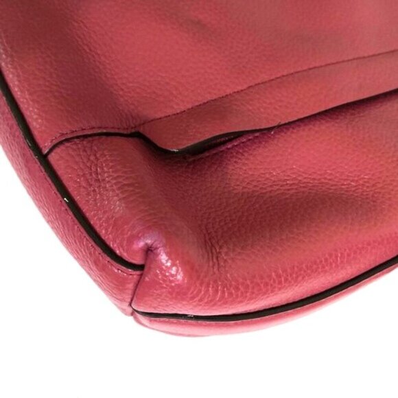 Coach Scout Hobo in Pebble Leather - Picture 14 of 15